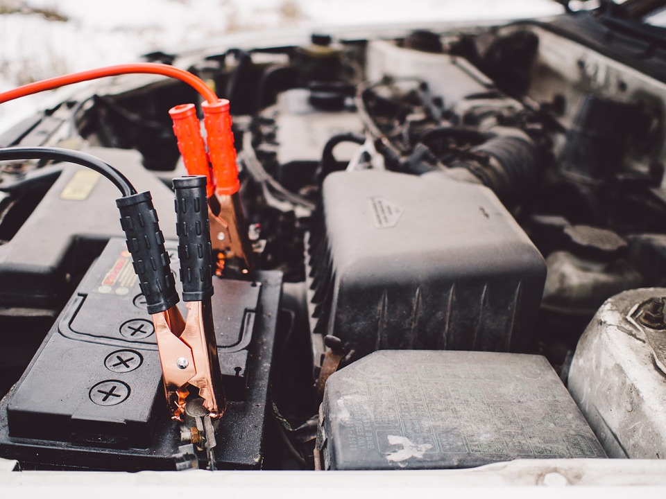 jumper-cables-926308_960_720.jpg