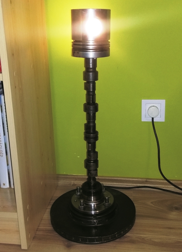 0_ind_2_lampa_20180502_212357.jpg