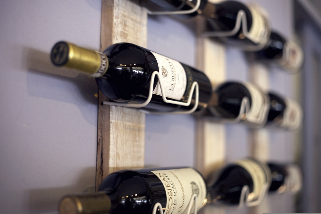 2_wine-rack-438443.jpg