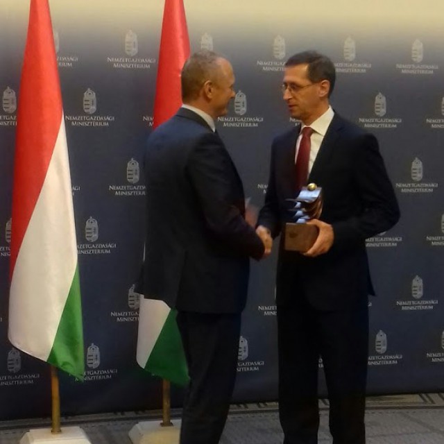 A Mapei kapta a hónap beruházója díjat 