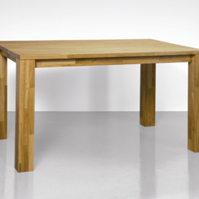 Minimalista ebédlőasztal 