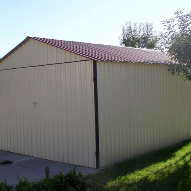 Készgarázsok
