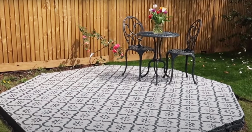 Dobd fel a teraszt stencillel