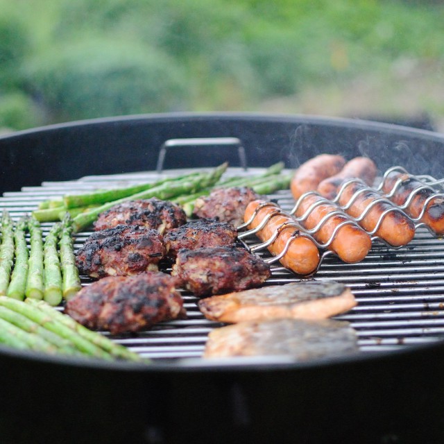 Három saját készítésű grillsütő
