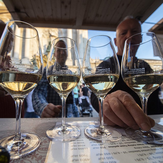 Budapest Borfesztivál a Budavári Palota teraszain