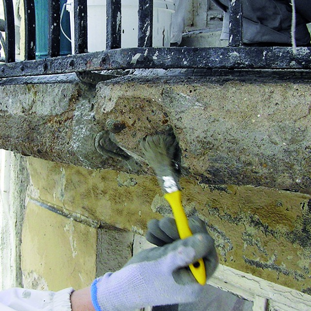 Betonszerkezetek esztétikai javítása Baumit BetoSystem rendszerrel