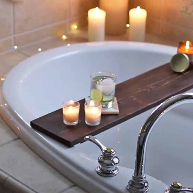 Tökéletes spa-élmény: barkácsolj kádtálcát