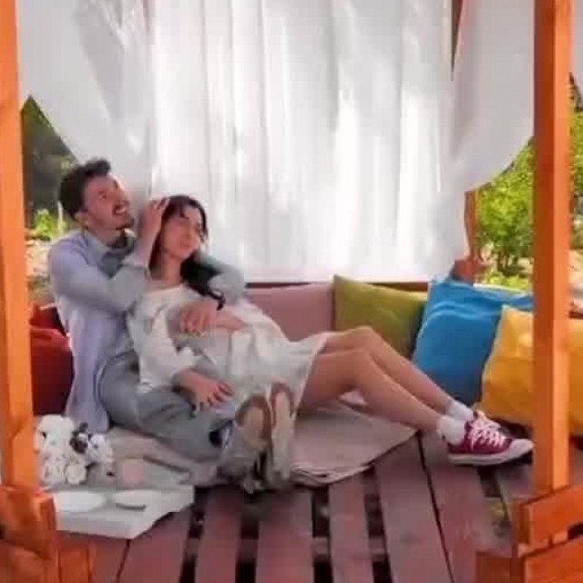 Kerti pavilon raklapokból