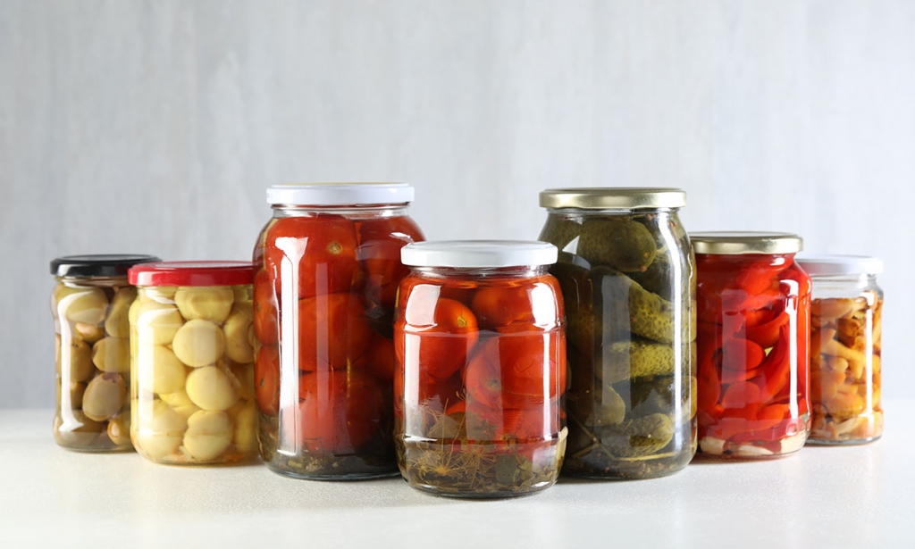 Hogyan kell fermentálni? Kisokos zöldségek, gyümölcsök fermentálásához házilag Hogyan kell fermentálni? Kisokos zöldségek, gyümölcsök fermentálásához házilag