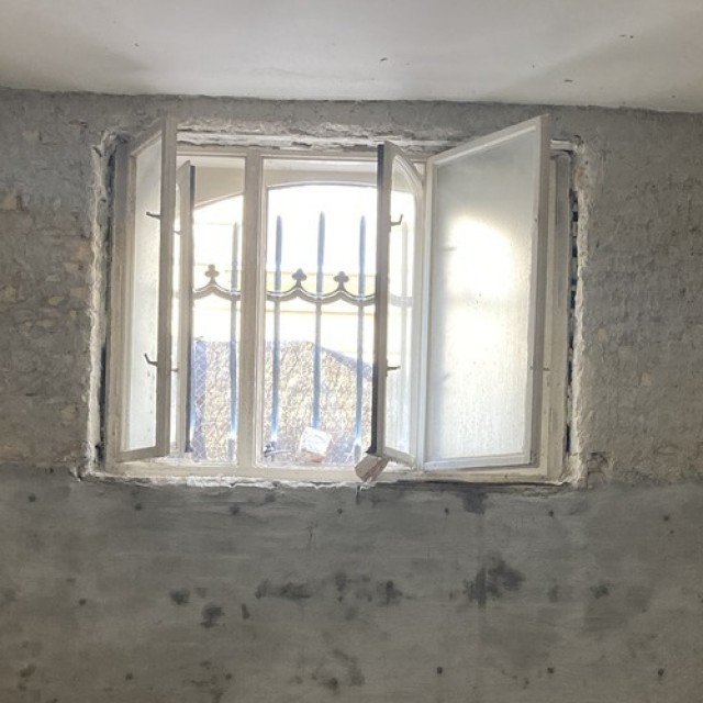 Otthonunk alattomos pusztítója: mi okozza a falak vizesedését és hogyan védekezhetünk?