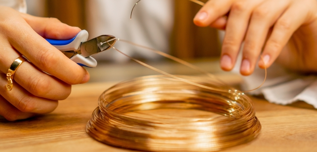 Készíts kőből és drótból látványos dekorációt a kertbe: mutatjuk, hogyan csináld!