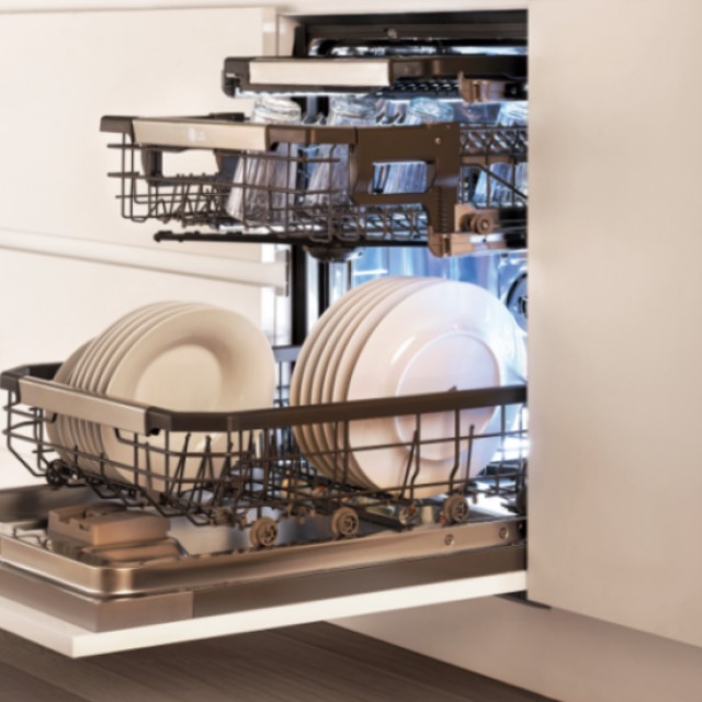 4 tévhit a vízpazarlásról: így érdemes használni a mosógépet és mosogatógépet