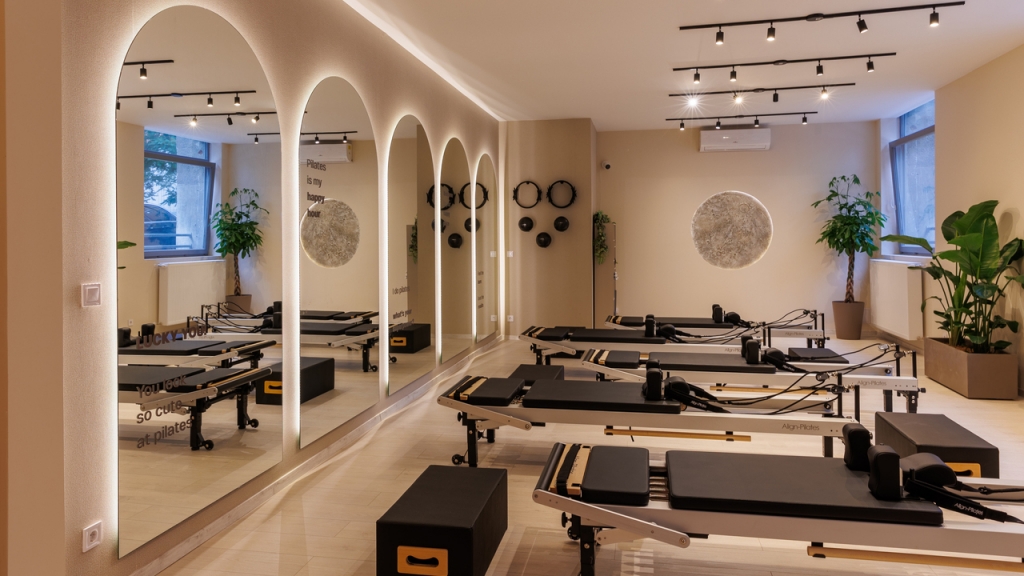 Így lesz egy pilates stúdióból kedvenc hely – a berendezésen is múlik a siker Így lesz egy pilates stúdióból kedvenc hely – a berendezésen is múlik a siker